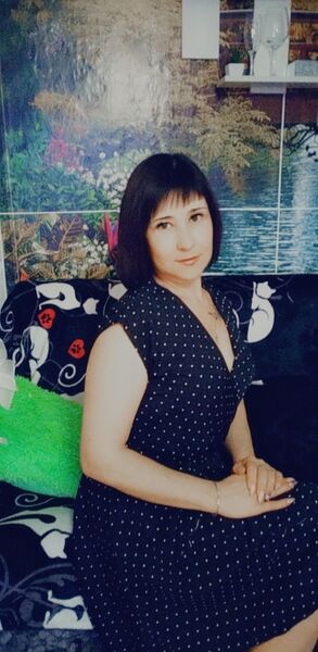  ,   Diana, 42 ,   c 