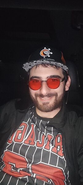  ,   Sargis, 32 ,   ,   