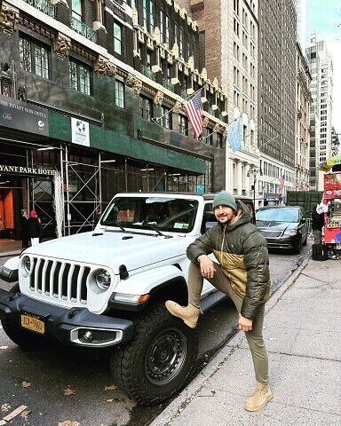  New York City,   Firuz, 35 ,   ,   
