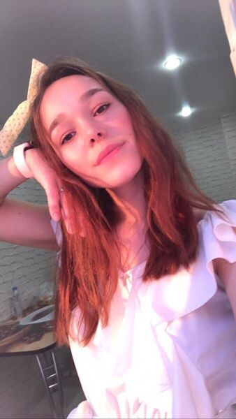  ,   Alice, 31 ,   ,   , c , 