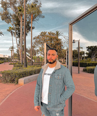  ,   Oussama, 27 ,   ,   