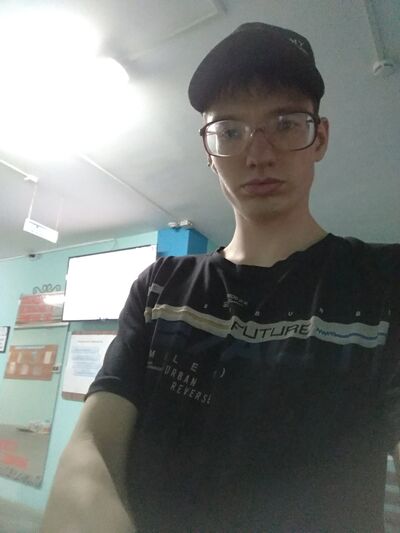  ,   Vladuslav, 25 ,   ,   