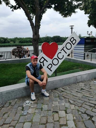  ,   Alexander, 32 ,     , c , 