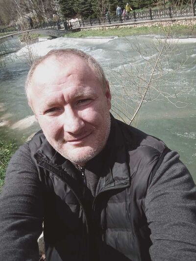  ,   Mark, 41 ,   ,   