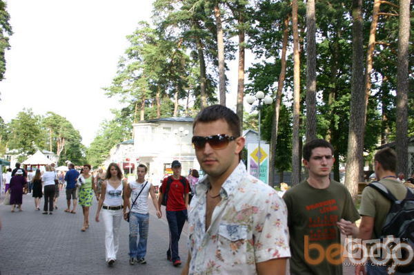  ,   Aleksej, 44 ,   