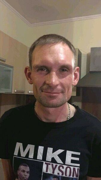  ,   Paul, 44 ,   ,   