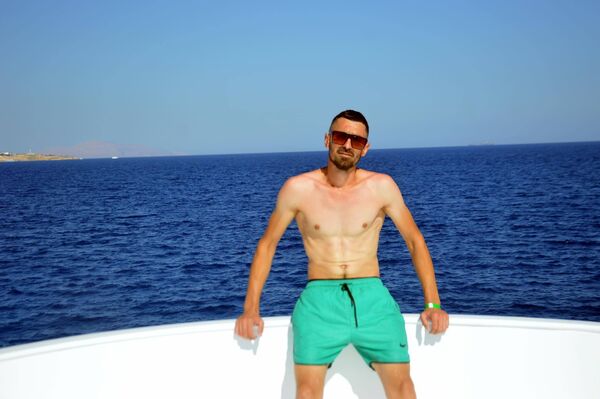  ,   Vasea, 27 ,   ,   