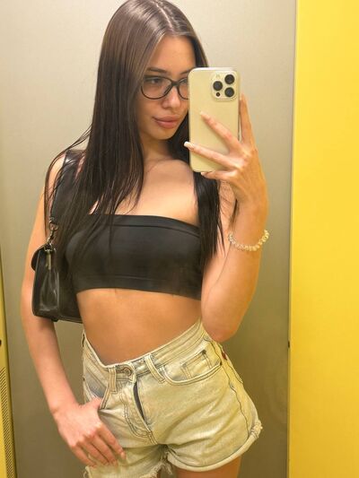  ,   Valeriya, 22 ,   ,   