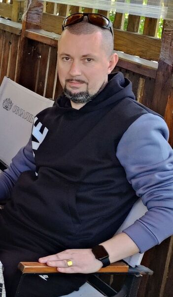  ,   Slavik, 44 ,   ,   , c 