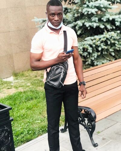  ,   Roland, 27 ,   ,   , c 