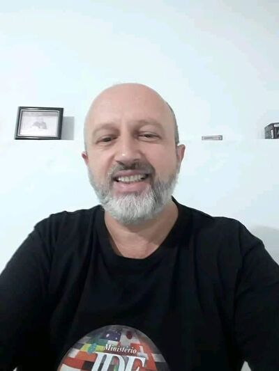  ,   Raymond, 61 ,   ,   