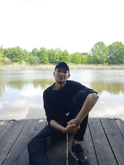  ,   Adrian, 30 ,   ,   