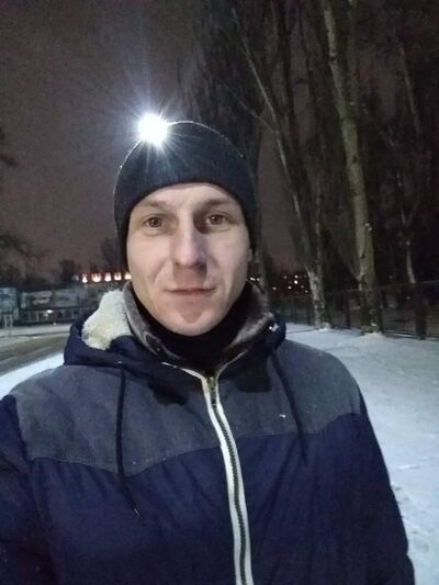  ,   Anton, 29 ,   ,   