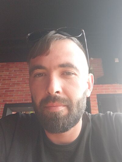  ,   Mihail, 33 ,   c 