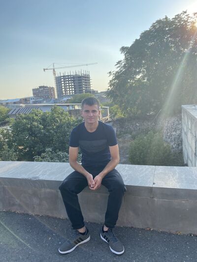  ,   Arman, 23 ,   ,   