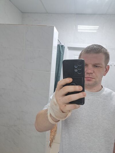  ,   Maxx, 37 ,   ,   