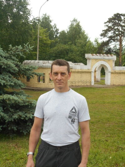  ,   Alex, 48 ,   