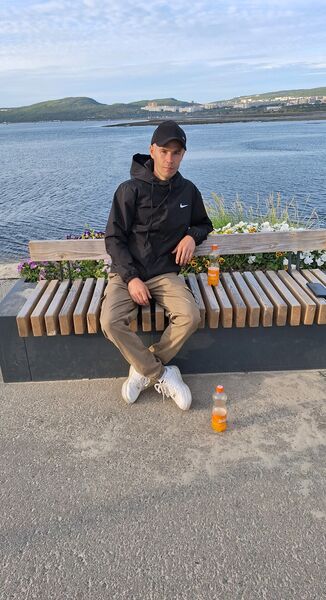  ,   Amir, 28 ,   ,   