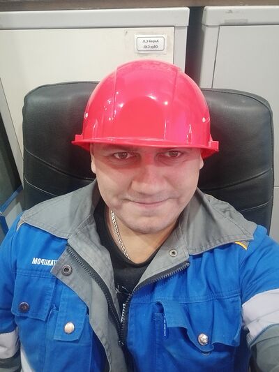  ,   Oleg, 36 ,   ,   