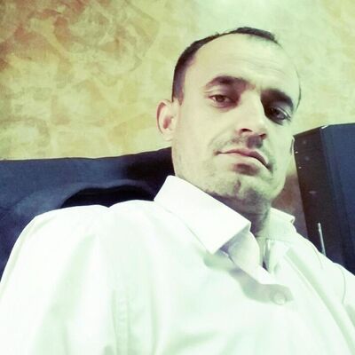  ,   Karim, 46 ,   ,   , c 