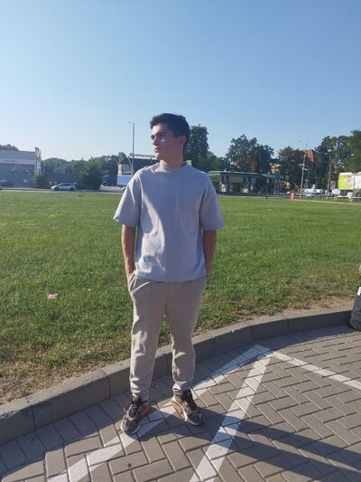  Posen,   , 20 ,   ,   