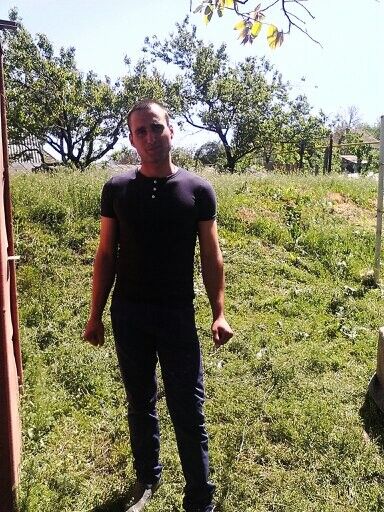  ,   Colea, 32 ,   