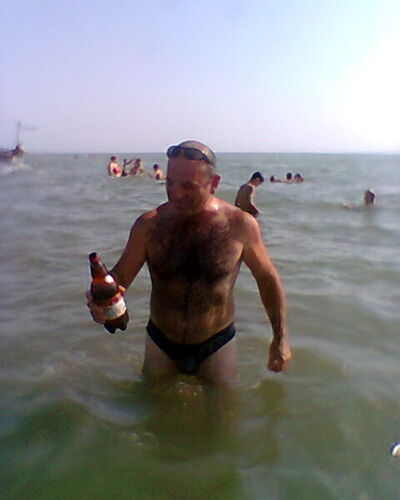  ,   Vaga, 50 ,  