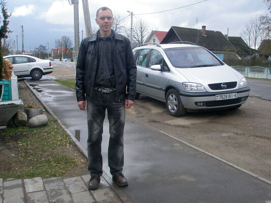  ,   Sergey, 45 ,  