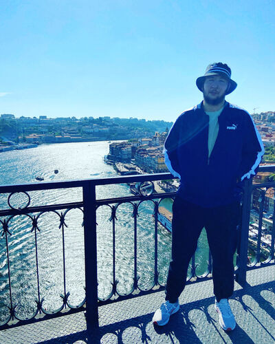  -,   , 24 ,   ,   