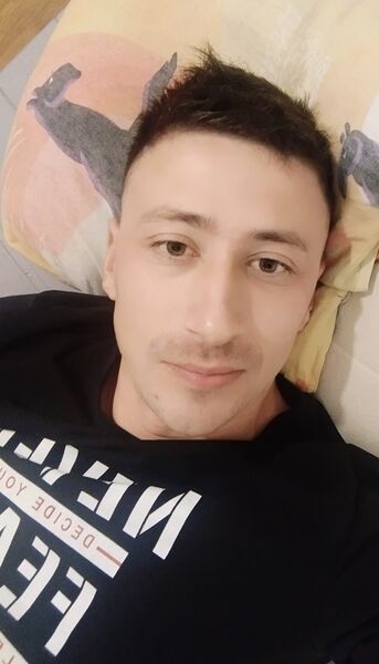  ,   Ruslan, 39 ,   ,   , c 