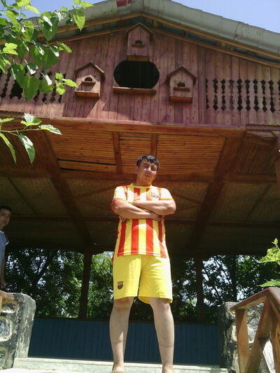  ,   Farid, 42 ,   , 