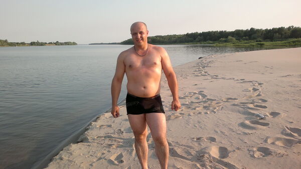  --,   , 40 ,   