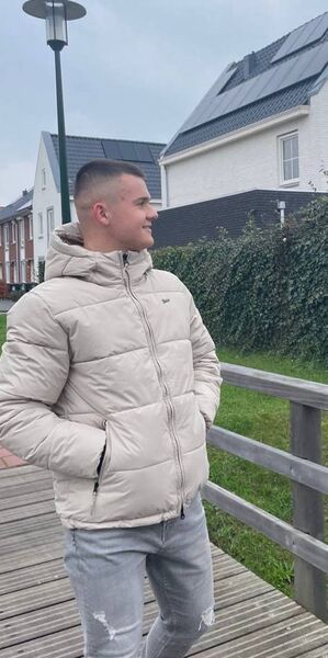  ,   Andriy, 28 ,   ,   
