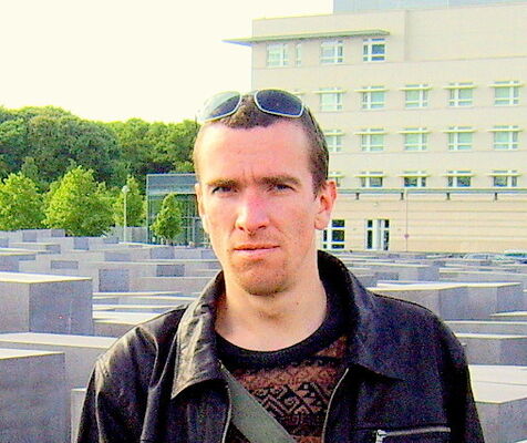  ,   Dima, 47 ,   