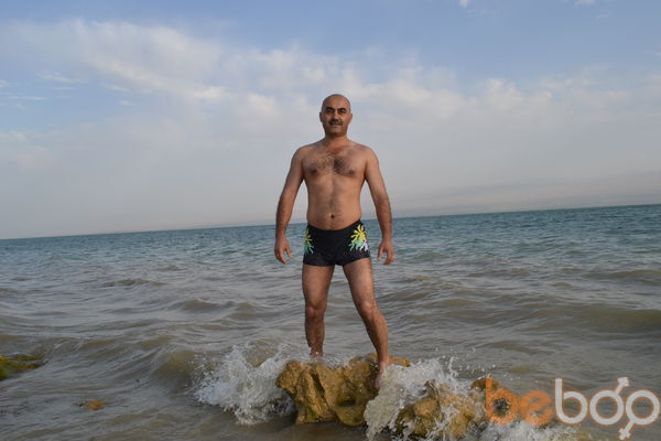  ,   Ahmad, 61 ,     , c 