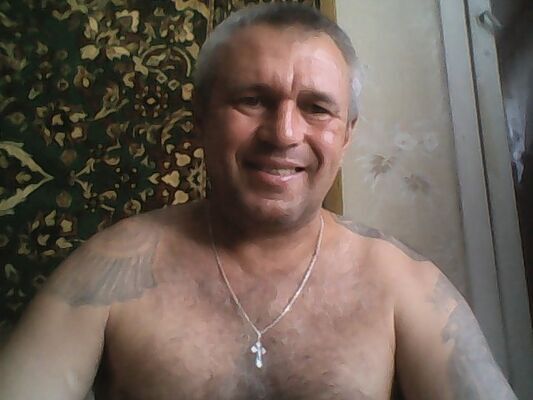  ,   Viktor, 53 ,   