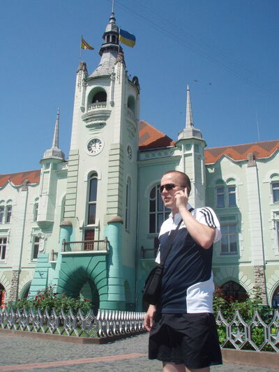 Regensburg,   , 46 ,  