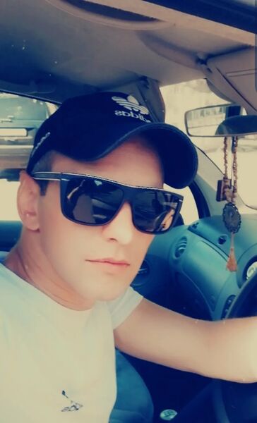  ,   Anton, 35 ,   ,   , c , 