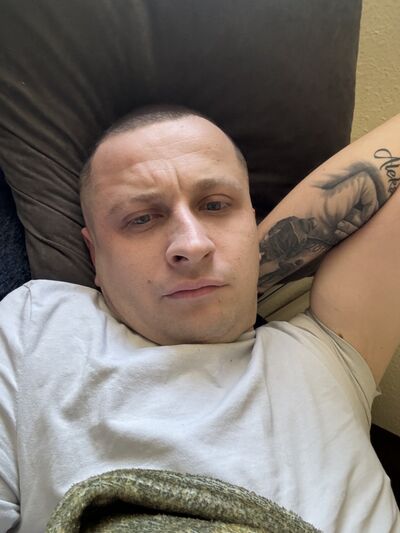  ,   Wladimer, 34 ,   ,   