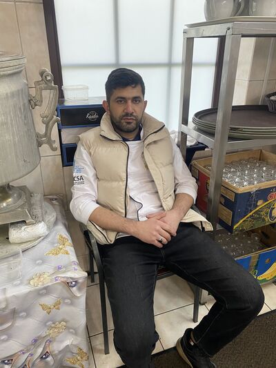  ,   Axmedov, 27 ,   ,   