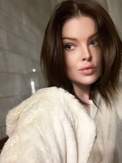  ,   Asya, 28 ,   ,   