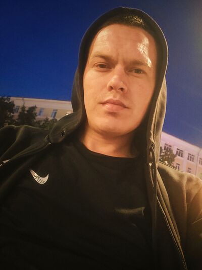  -,   Maikl, 33 ,   ,   , c , 