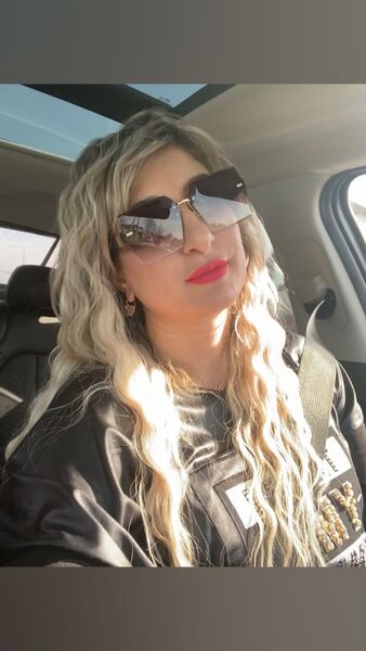  ,   Gulya, 37 ,     , c 