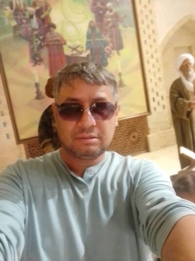  ,   Ruslan, 38 ,   ,   