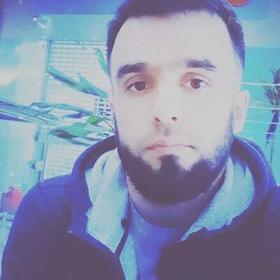  -,   Jonik, 31 ,  
