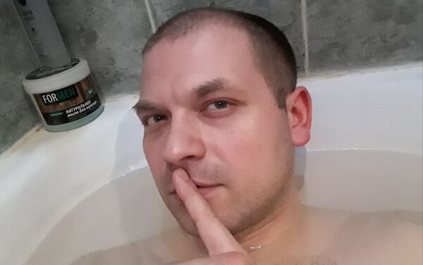  ,   Oleg, 39 ,   
