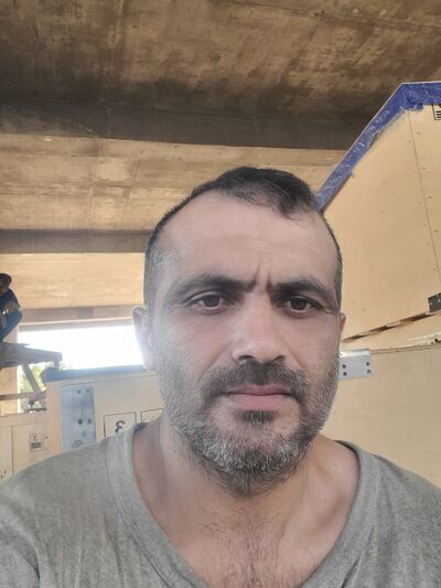  ,   Romal, 41 ,   ,   