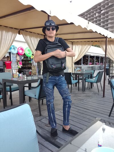  ,   Platon, 37 ,   ,   