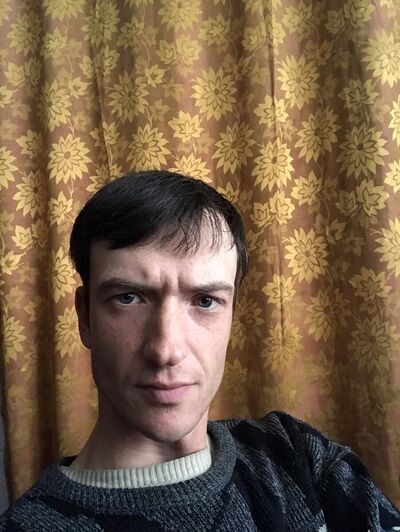  ,   Mikhail, 28 ,   ,   , c 