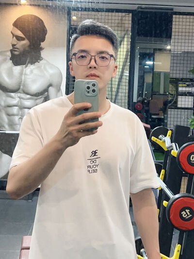  ,   Zhao, 28 ,   ,   
